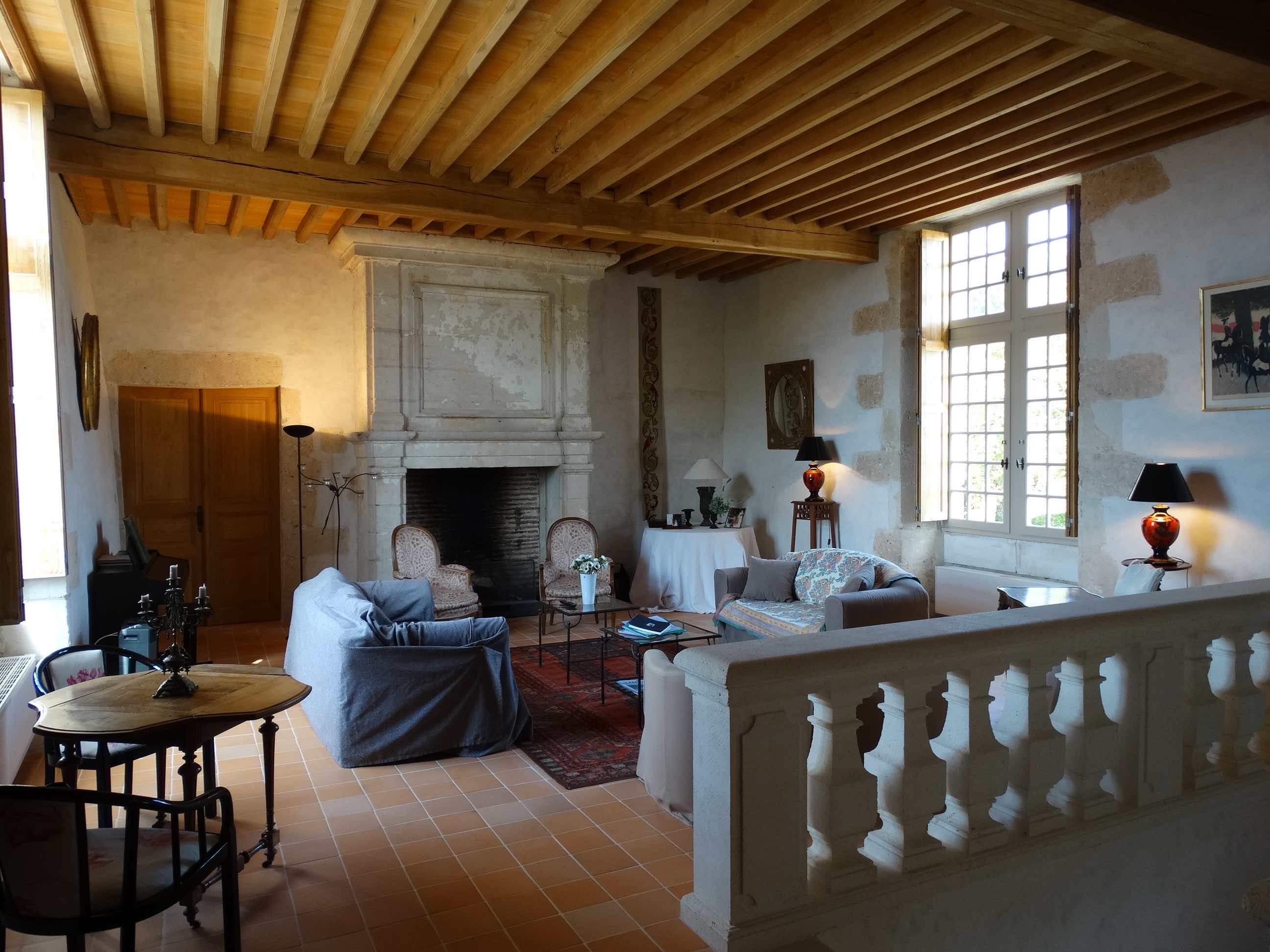 Le grand salon du château
